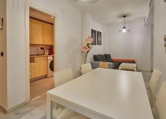 Two Bedrooms Leonor Davalos Apartment Seville