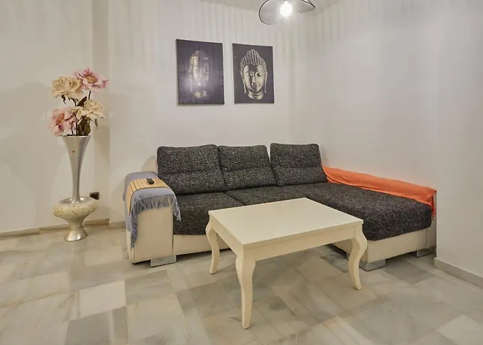Two Bedrooms Leonor Davalos *