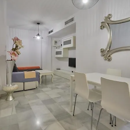 Two Bedrooms Leonor Dávalos *